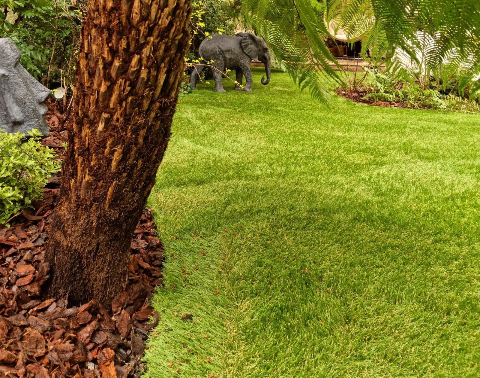 gazon synthetique jardin
